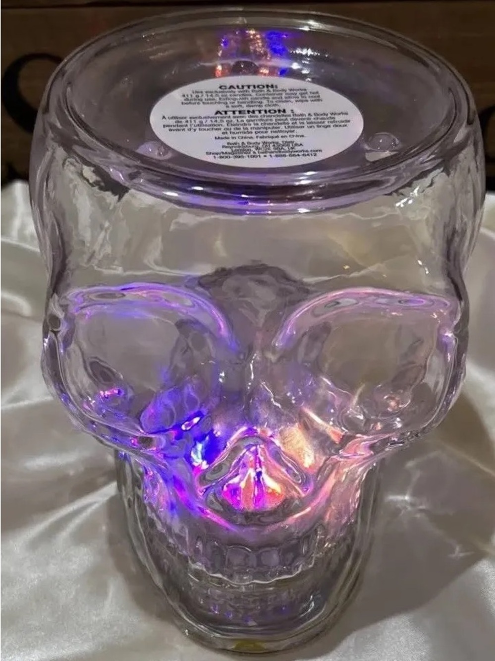 NWT 2021 Bath & Bodywork’s light up Glass Skull 3 wick candle holder